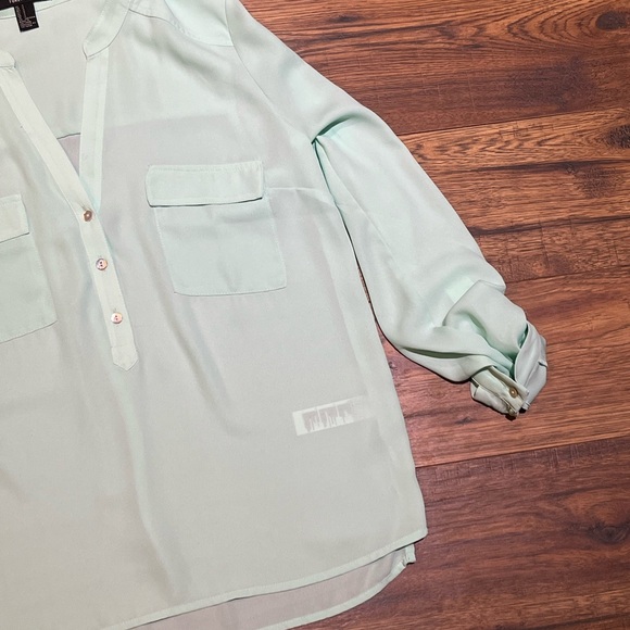 Forever 21 Blouse Size Small - Picture 3 of 7